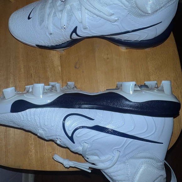 Nike basketball cleats. Brand new without box. - Picture 2 of 11
